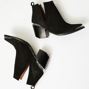 Jeffrey Campbell Hunt The Plains Boot